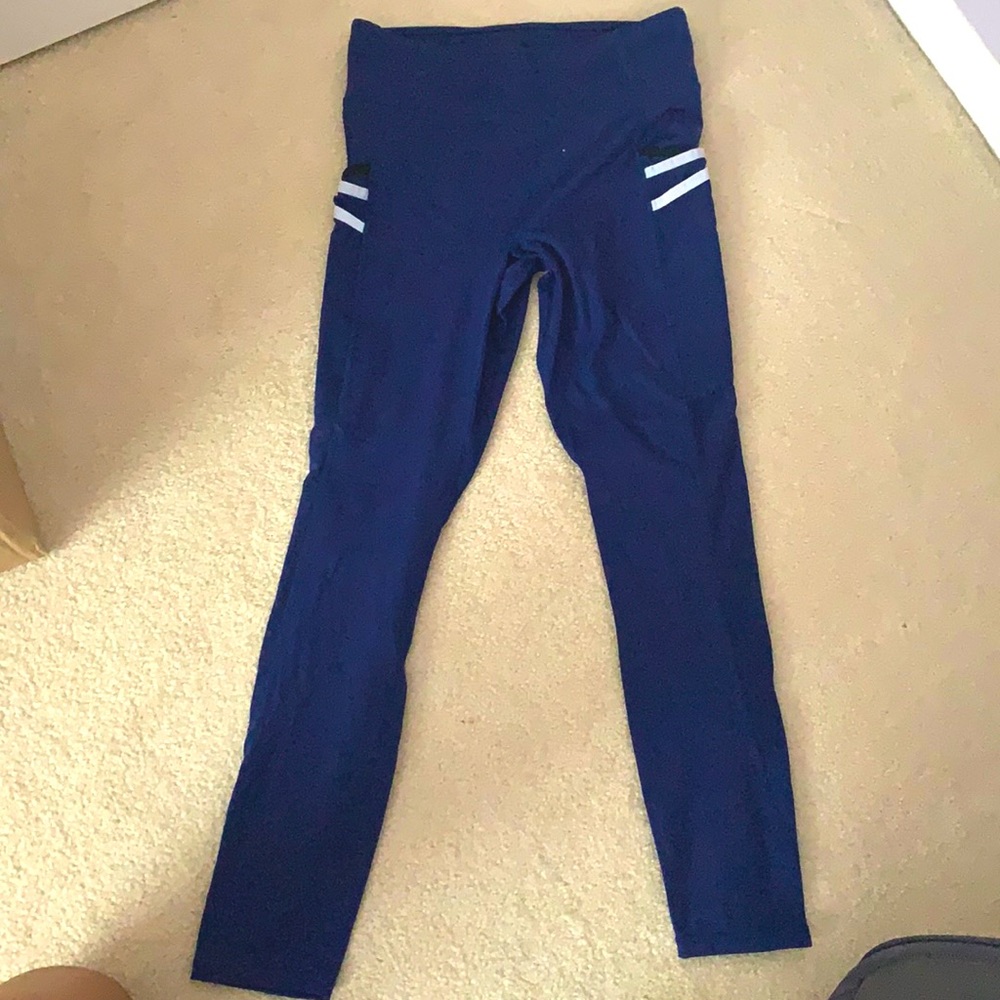 blue stretchy leggings